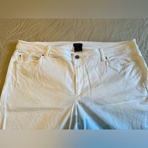 Women’s Anne Taylor Ankle Jeans